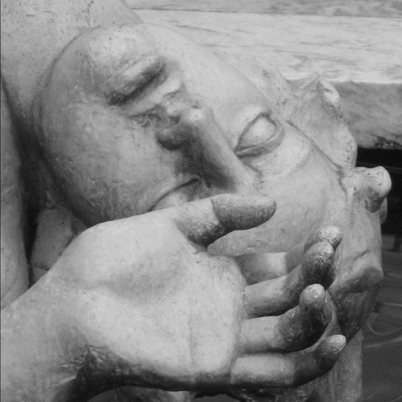 Meet your Posher, Aisha - Picture 2 of 12